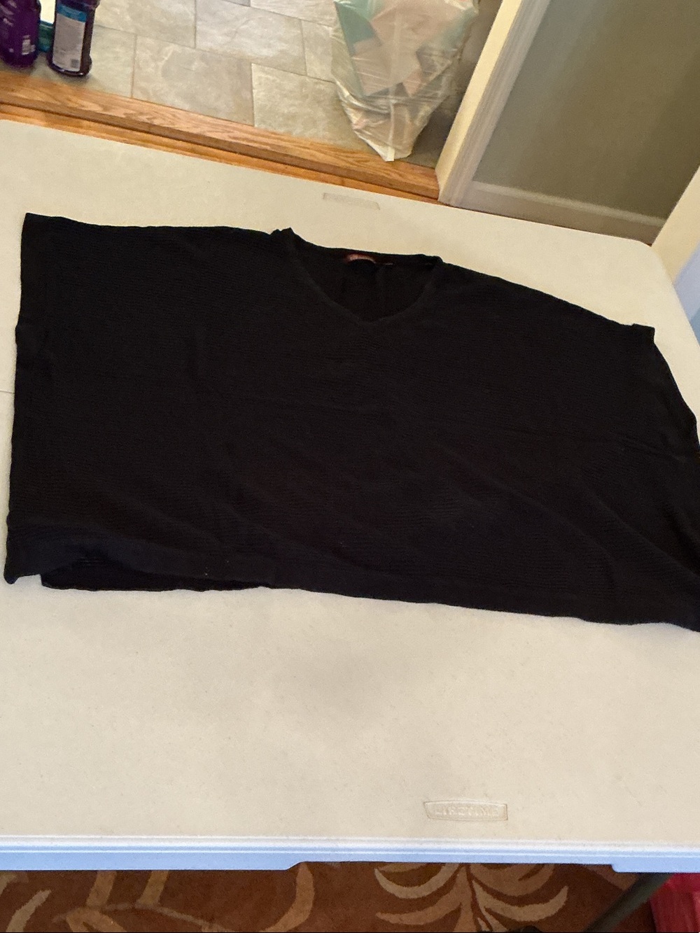 525 America Women's navy V-Neck Sweater